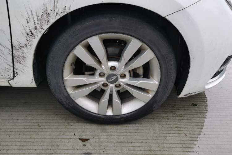 Used Chery Arrizo 5 2017 SPORT 1.5T Manual Fashion Edition Right Front Wheel Hub