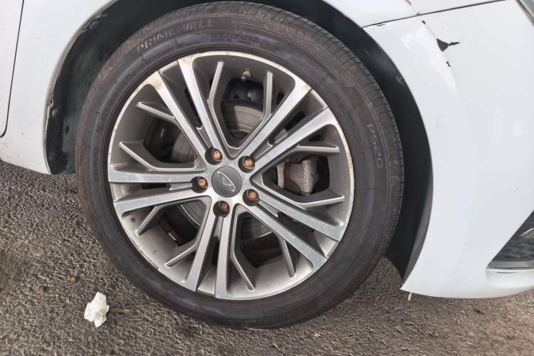 Used Chery Arrizo 5 2017 1.5L CVT Luxury Edition Right Front Wheel Hub