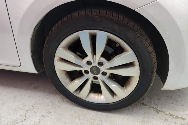 Used Chery Arrizo 5 2017 1.5L Manual Lingchao Edition Right Front Wheel Hub