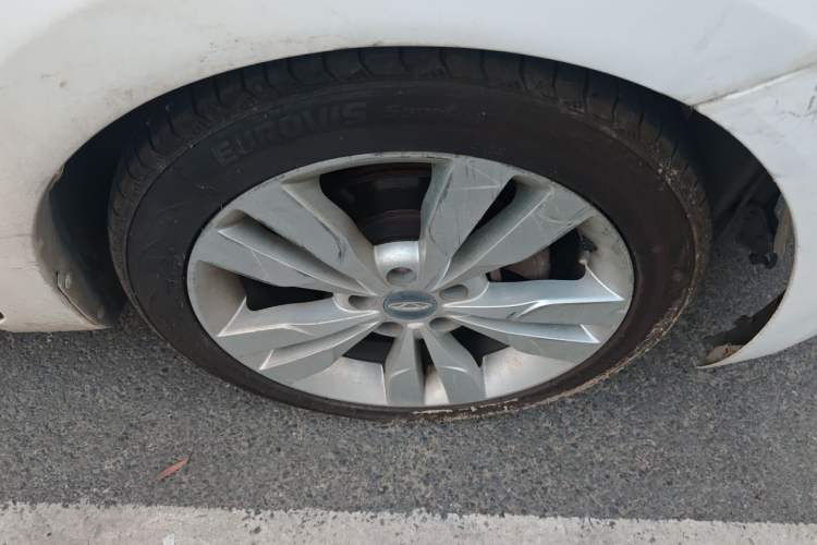Used Chery Arrizo 5 2017 1.5L CVT Deluxe Edition Right Front Wheel Hub