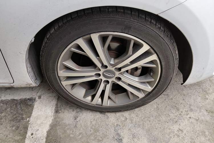 Used Chery Arrizo 5 2017 1.5L CVT Luxury Edition Right Front Wheel Hub