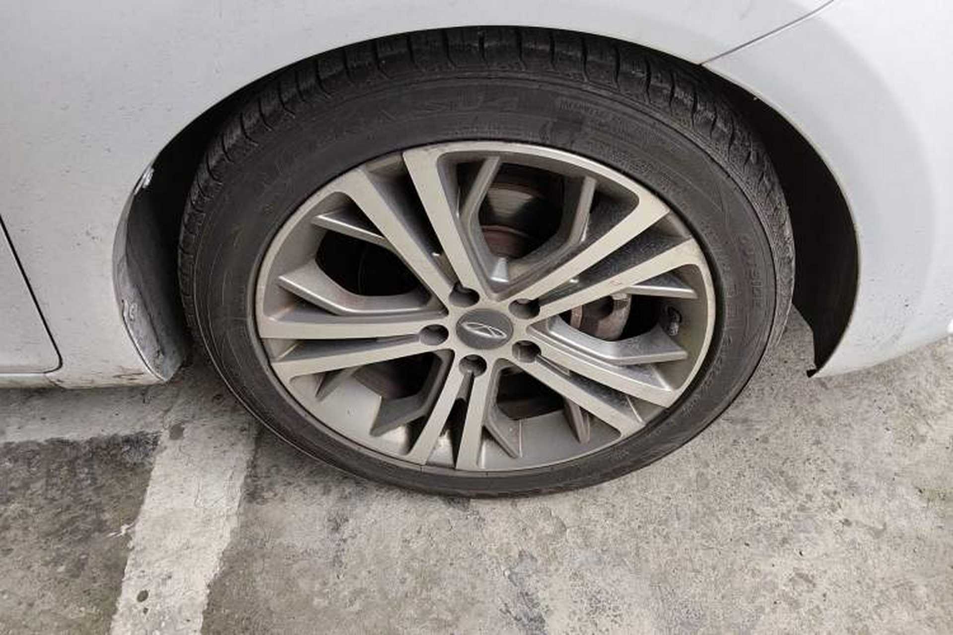 Used Chery Arrizo 5 2017 1.5L CVT Luxury Edition Right Front Wheel Hub