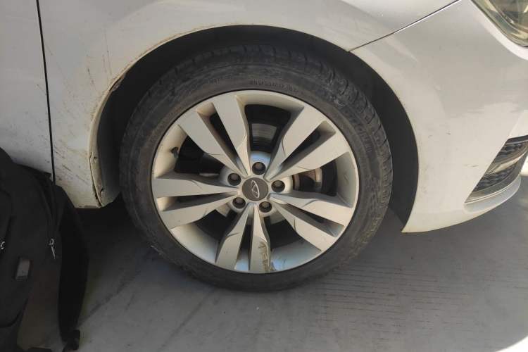 Used Chery Arrizo 5 2017 1.5L Manual Lingchao Edition Right Front Wheel Hub