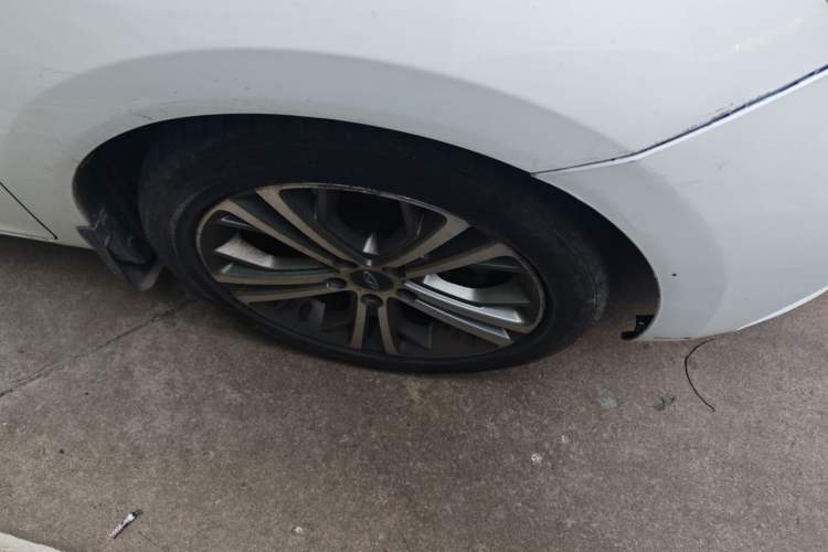 Used Chery Arrizo 5 2017 1.5L Manual Luxury Edition Right Front Wheel Hub