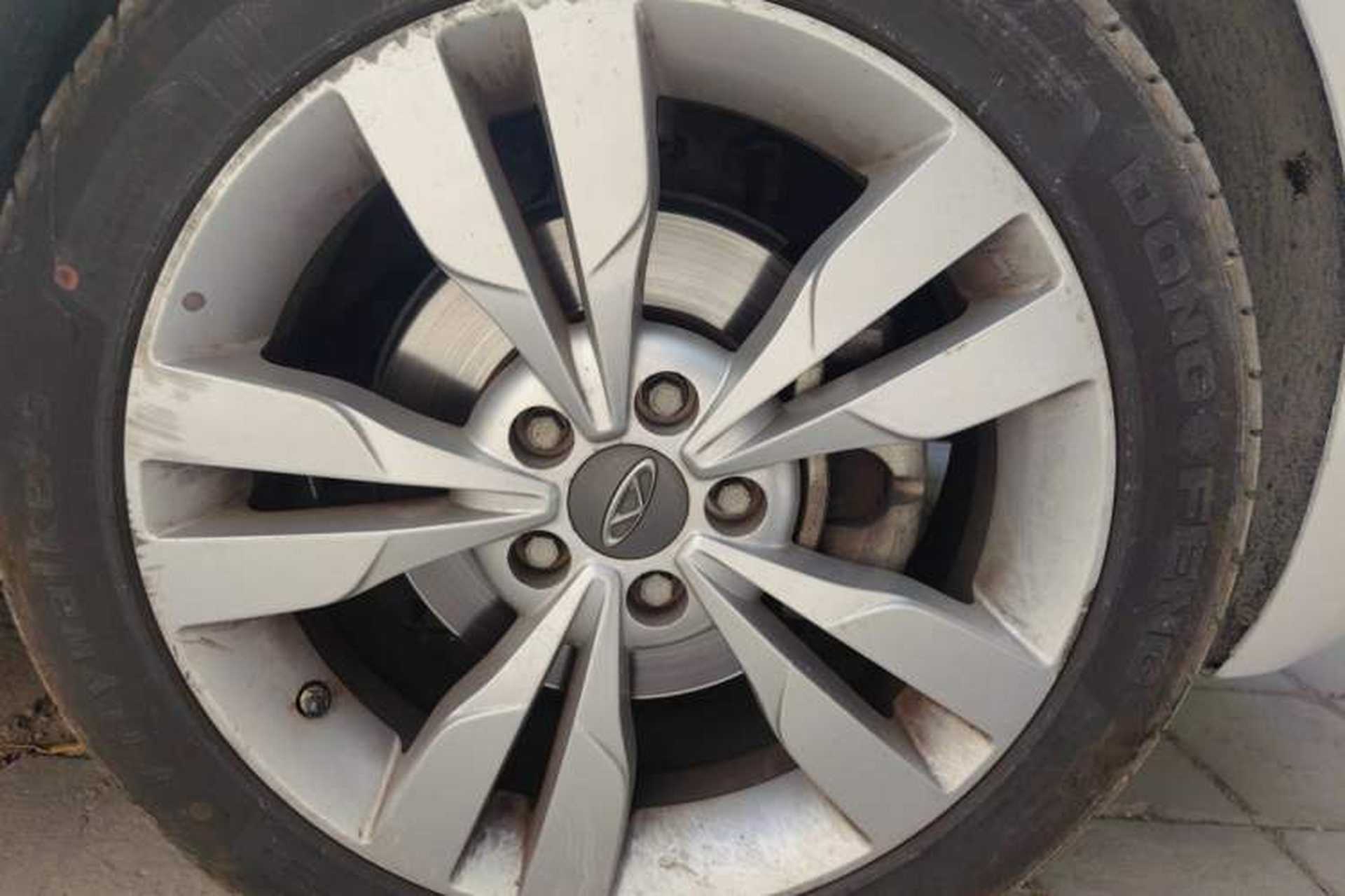 Used Chery Arrizo 5 2017 1.5L CVT Trendsetting Edition Right Front Wheel Hub