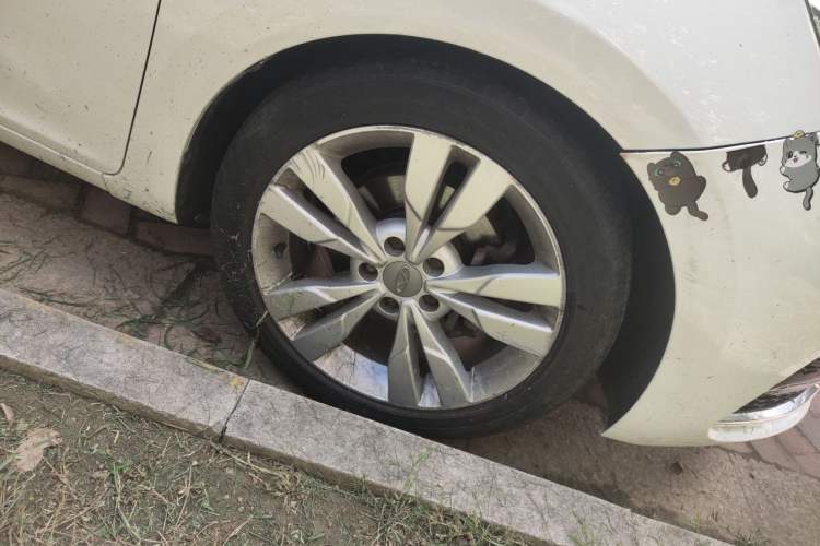 Used Chery Arrizo 5 2017 1.5L Manual Fashion Edition Right Front Wheel Hub