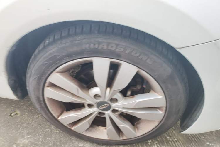 Used Chery Arrizo 5 2017 1.5L CVT Fashion Edition Right Front Wheel Hub