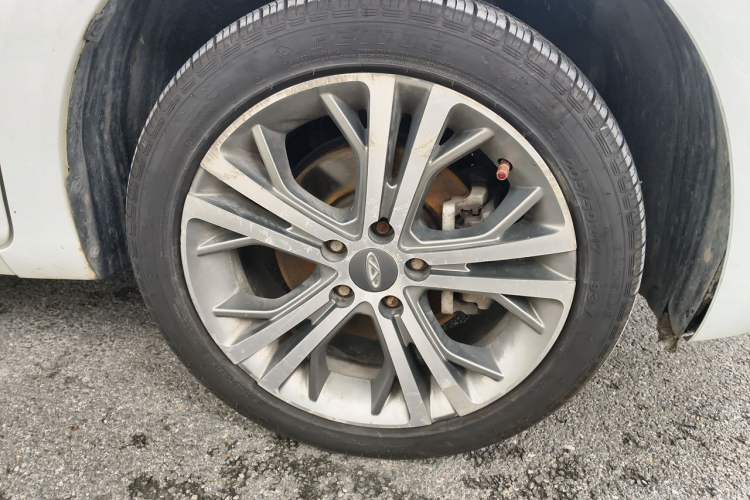 Used Chery Arrizo 5 2017 1.5L Manual Luxury Edition Right Front Wheel Hub