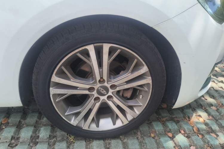 Used Chery Arrizo 5 2017 1.5L CVT Deluxe Edition Right Front Wheel Hub