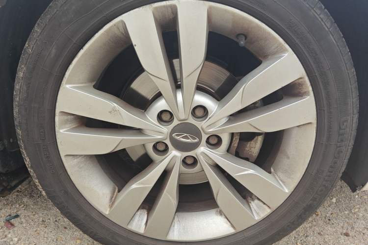 Used Chery Arrizo 5 2017 1.5L CVT Trendsetting Edition Right Front Wheel Hub