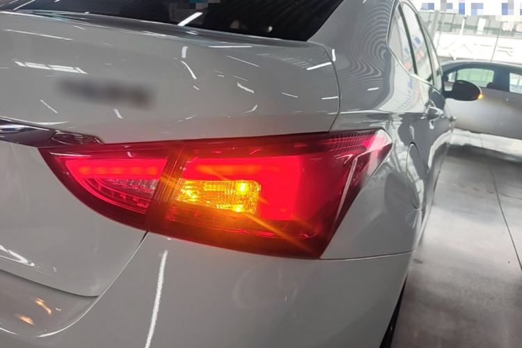 Used Chery Arrizo 5 2017 1.5L Manual Lingchao Edition Right Rear Taillight