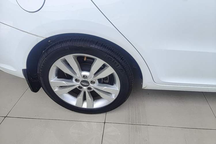 Used Chery Arrizo 5 2017 1.5L Manual Lingchao Edition Right Rear Wheel Hub