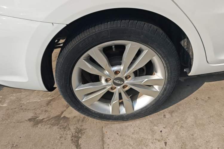Used Chery Arrizo 5 2017 1.5L Manual Lingchao Edition Right Rear Wheel Hub