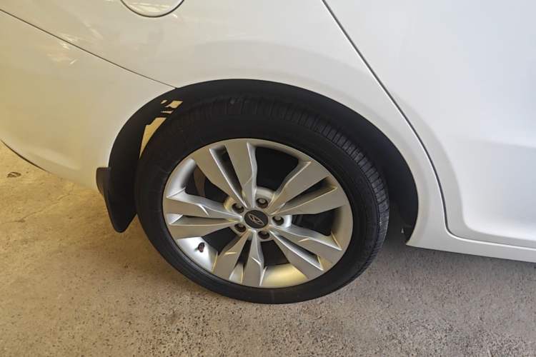 Used Chery Arrizo 5 2017 1.5L Manual Lingchao Edition Right Rear Wheel Hub