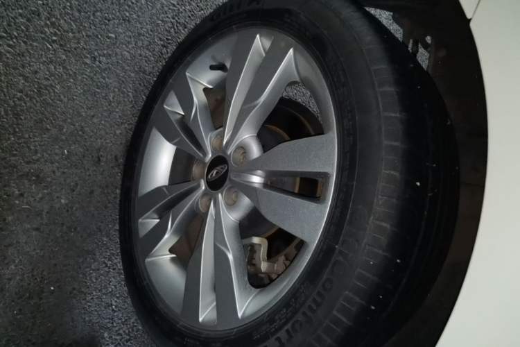 Used Chery Arrizo 5 2017 1.5L CVT Trendsetting Edition Right Rear Wheel Hub