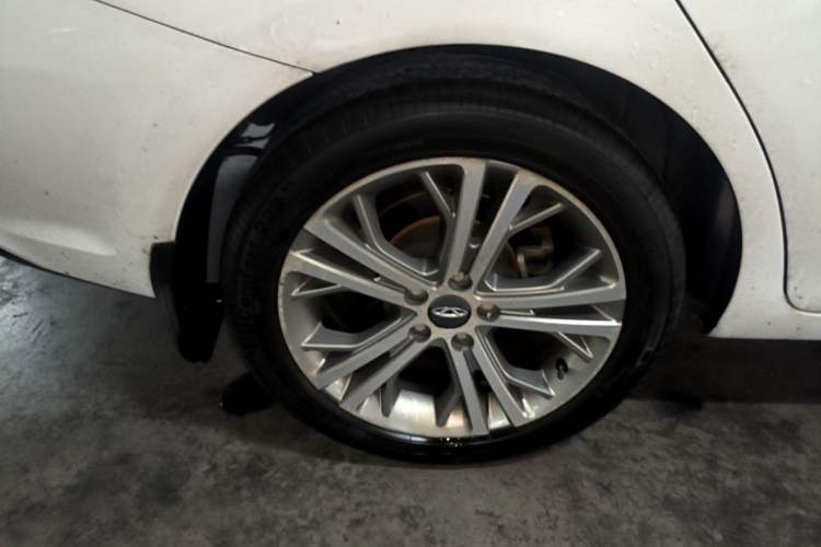 Used Chery Arrizo 5 2017 1.5L Manual Luxury Edition Right Rear Wheel Hub