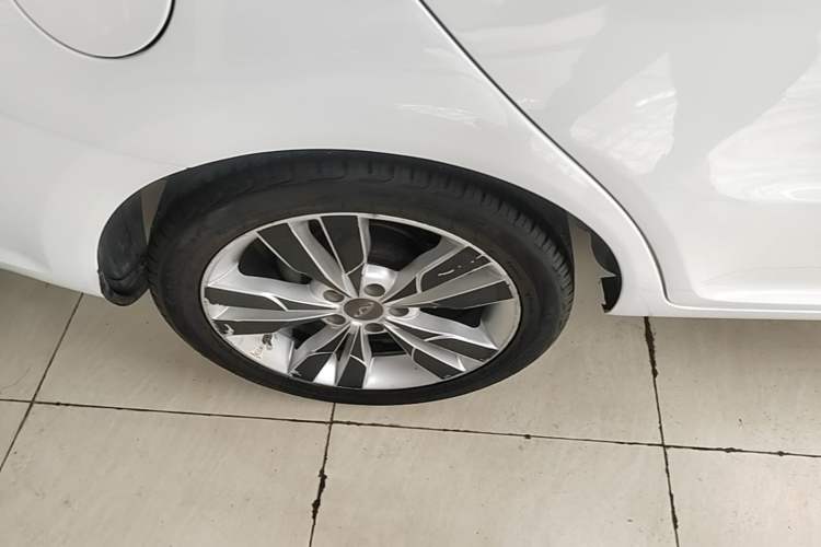Used Chery Arrizo 5 2017 1.5L CVT Fashion Edition Right Rear Wheel Hub