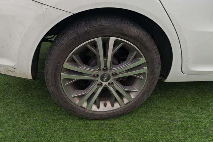 Used Chery Arrizo 5 2017 SPORT 1.5T Manual Luxury Edition Right Rear Wheel Hub