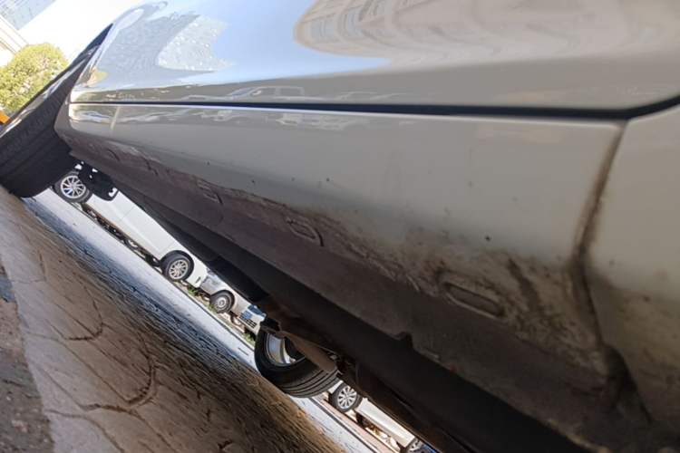 Used Chery Arrizo 5 2017 1.5L Manual Fashion Edition Right Side Sill