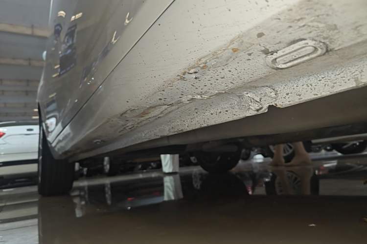 Used Chery Arrizo 5 2017 1.5L CVT Trendsetting Edition Right Side Sill