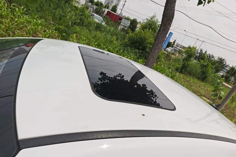 Used Chery Arrizo 5 2017 1.5L Manual Lingchao Edition Roof