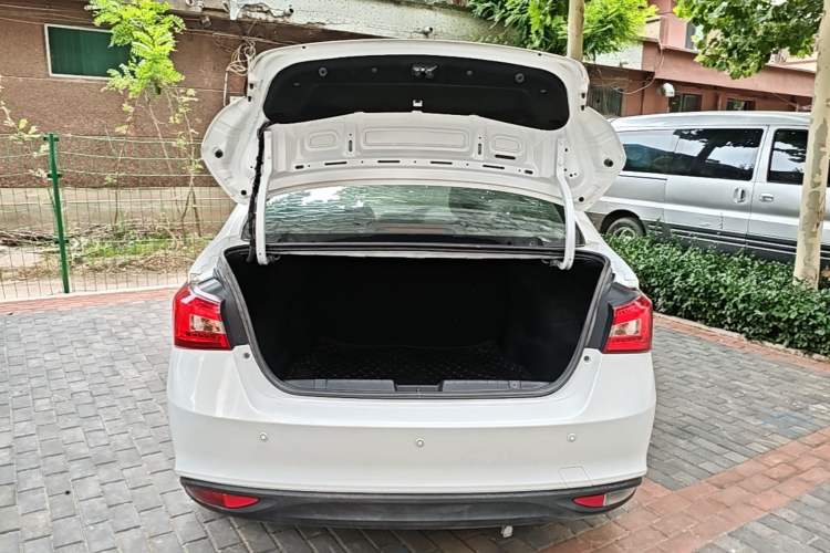 Used Chery Arrizo 5 2017 1.5L Manual Lingchao Edition Trunk