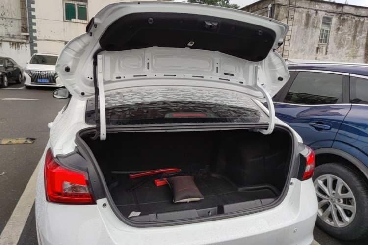 Used Chery Arrizo 5 2017 1.5L CVT Trendsetting Edition Trunk