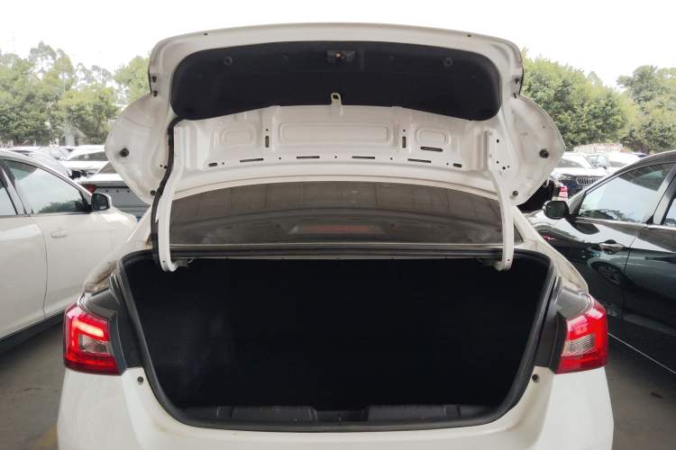 Used Chery Arrizo 5 2017 1.5L Manual Lingchao Edition Trunk