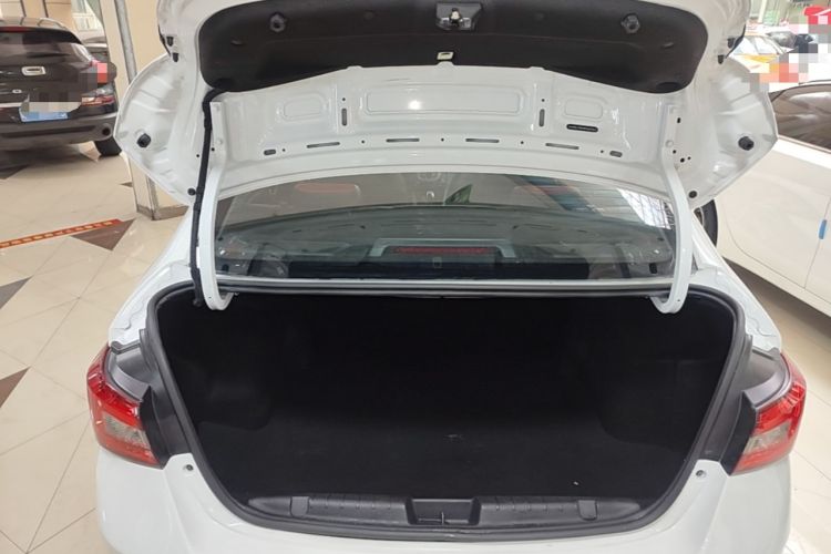 Used Chery Arrizo 5 2017 1.5L CVT Luxury Edition Trunk