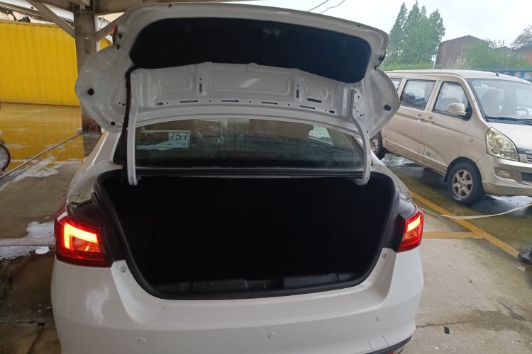 Used Chery Arrizo 5 2017 SPORT 1.5T Manual Luxury Edition Trunk