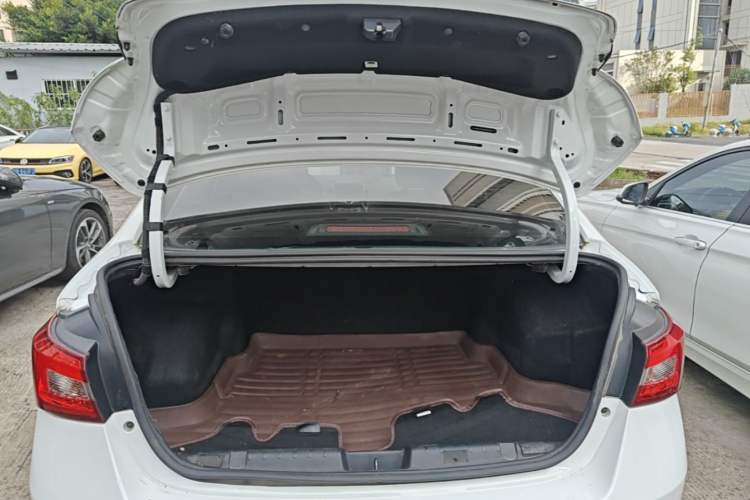Used Chery Arrizo 5 2017 1.5L CVT Trendsetting Edition Trunk