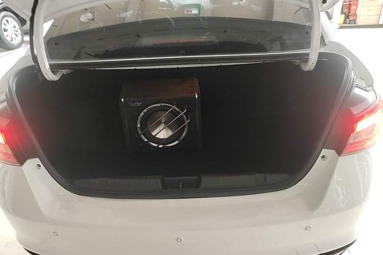 Used Chery Arrizo 5 2017 1.5L CVT Fashion Edition Trunk