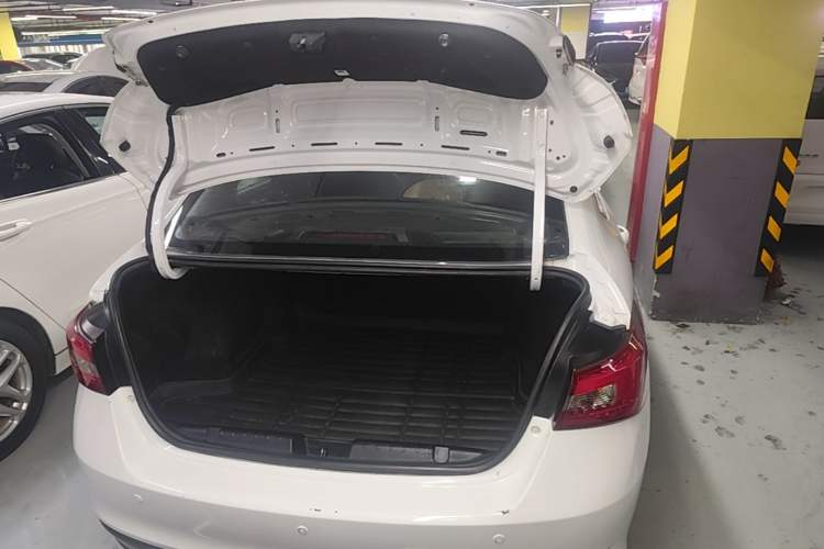 Used Chery Arrizo 5 2017 1.5L CVT Luxury Edition Trunk