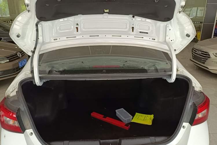 Used Chery Arrizo 5 2017 1.5L Manual Lingchao Edition Trunk