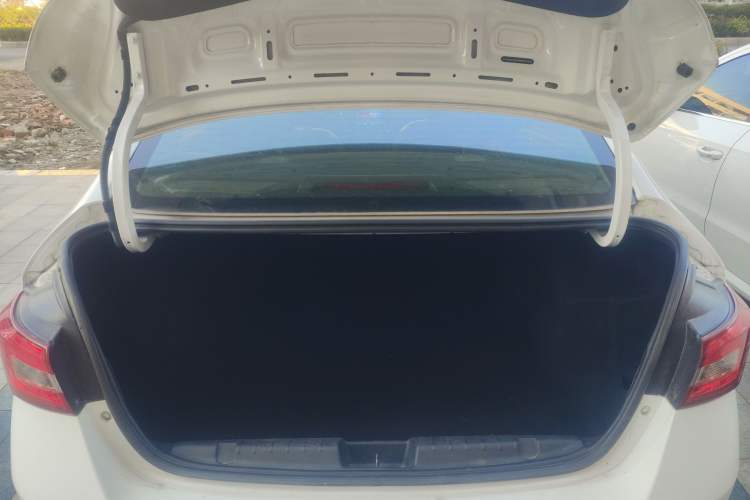 Used Chery Arrizo 5 2017 1.5L Manual Fashion Edition Trunk