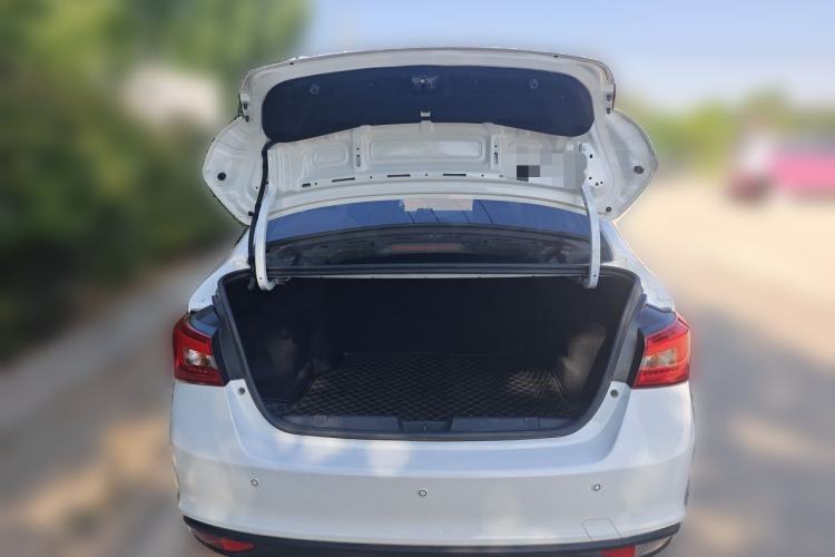 Used Chery Arrizo 5 2017 1.5L Manual Fashion Edition Trunk