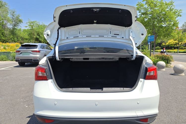 Used Chery Arrizo 5 2017 1.5L Manual Lingchao Edition Trunk