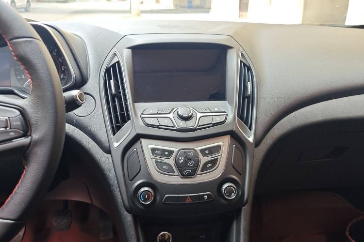 Used Chery Arrizo 5 2017 1.5L Manual Luxury Edition Audio And AC Panel