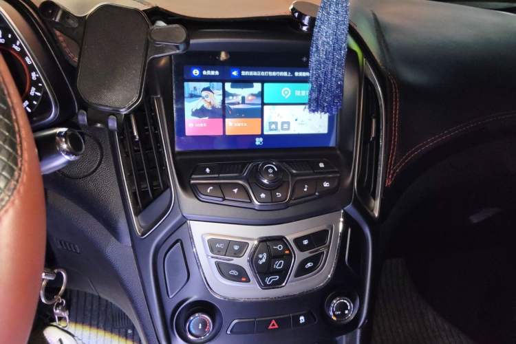 Used Chery Arrizo 5 2017 SPORT 1.5T Manual Luxury Edition Audio And AC Panel