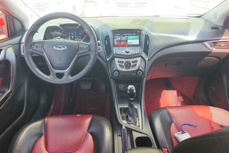Used Chery Arrizo 5 2017 1.5L CVT Deluxe Edition Center Console