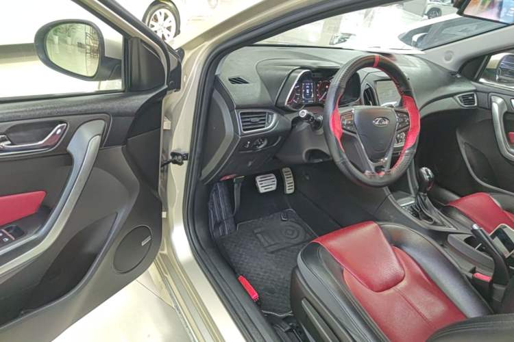 Used Chery Arrizo 5 2017 1.5L CVT Luxury Edition Driver Seat