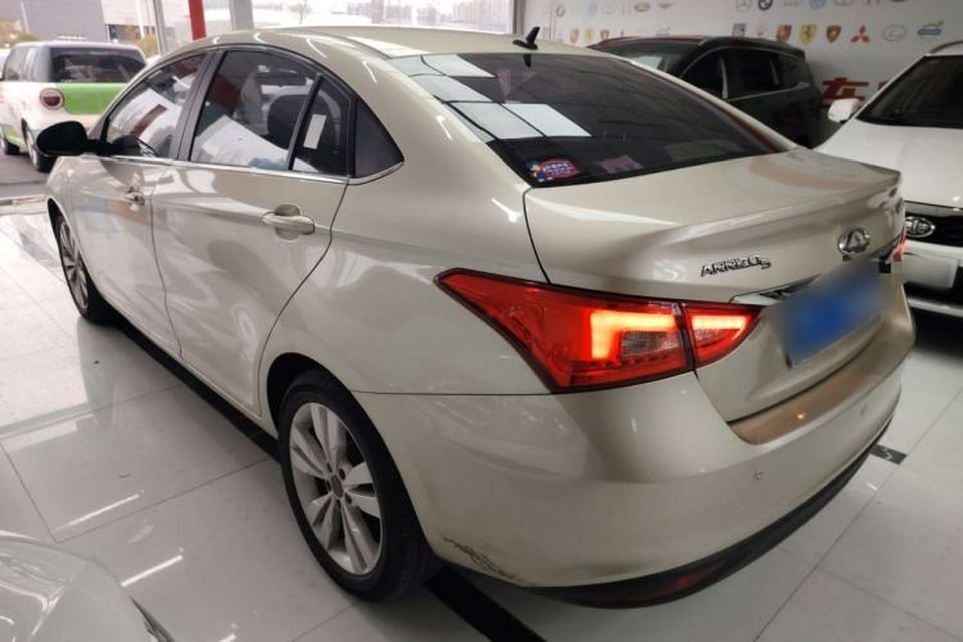 Used Chery Arrizo 5 2017 1.5L CVT Trendsetting Edition Exterior 2