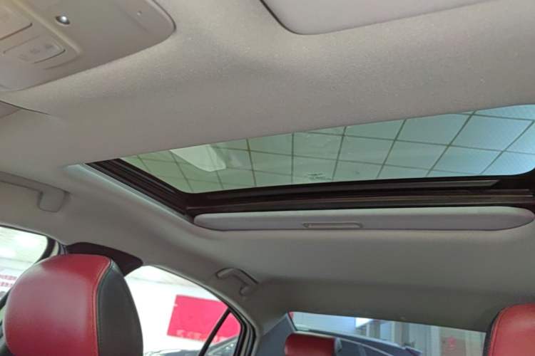 Used Chery Arrizo 5 2017 1.5L CVT Luxury Edition Headliner