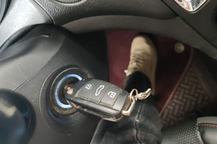 Used Chery Arrizo 5 2017 1.5L Manual Lingchao Edition Interior 1