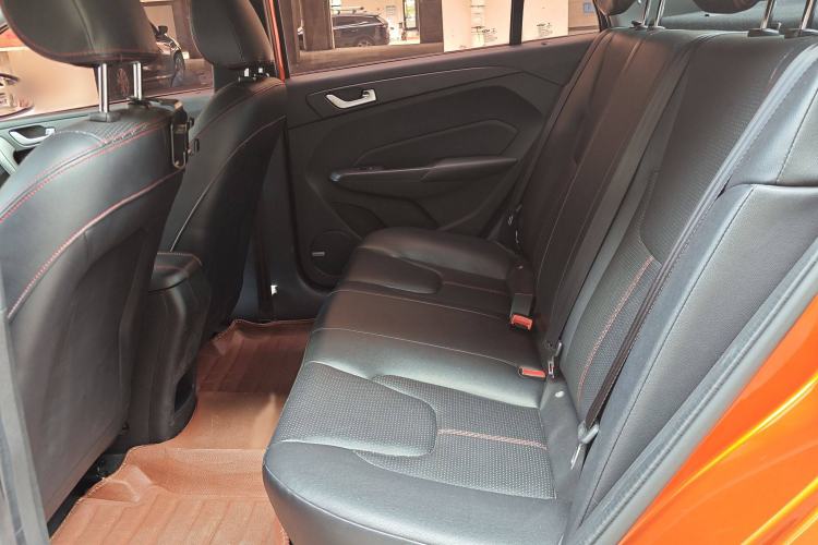 Used Chery Arrizo 5 2017 1.5L Manual Luxury Edition Interior 2