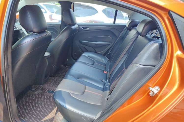 Used Chery Arrizo 5 2017 1.5L Manual Lingchao Edition Interior 4