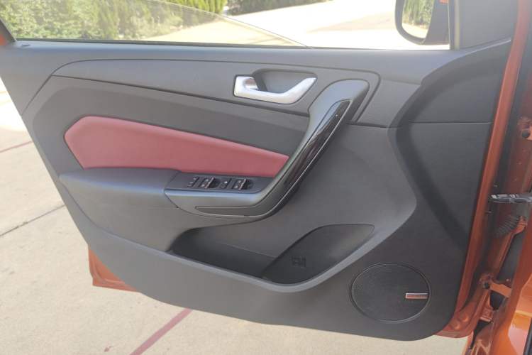 Used Chery Arrizo 5 2017 SPORT 1.5T CVT Prestige Edition Left Front Door Interior