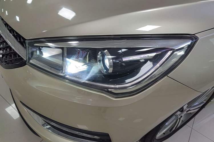 Used Chery Arrizo 5 2017 1.5L CVT Luxury Edition Left Front Headlight