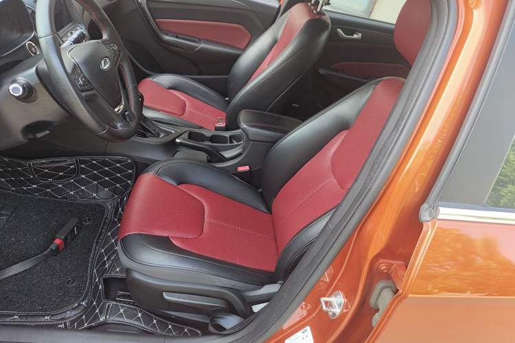 Used Chery Arrizo 5 2017 SPORT 1.5T CVT Prestige Edition Left Front Seat