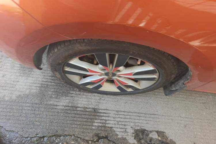 Used Chery Arrizo 5 2017 1.5L CVT Fashion Edition Left Front Wheel Hub